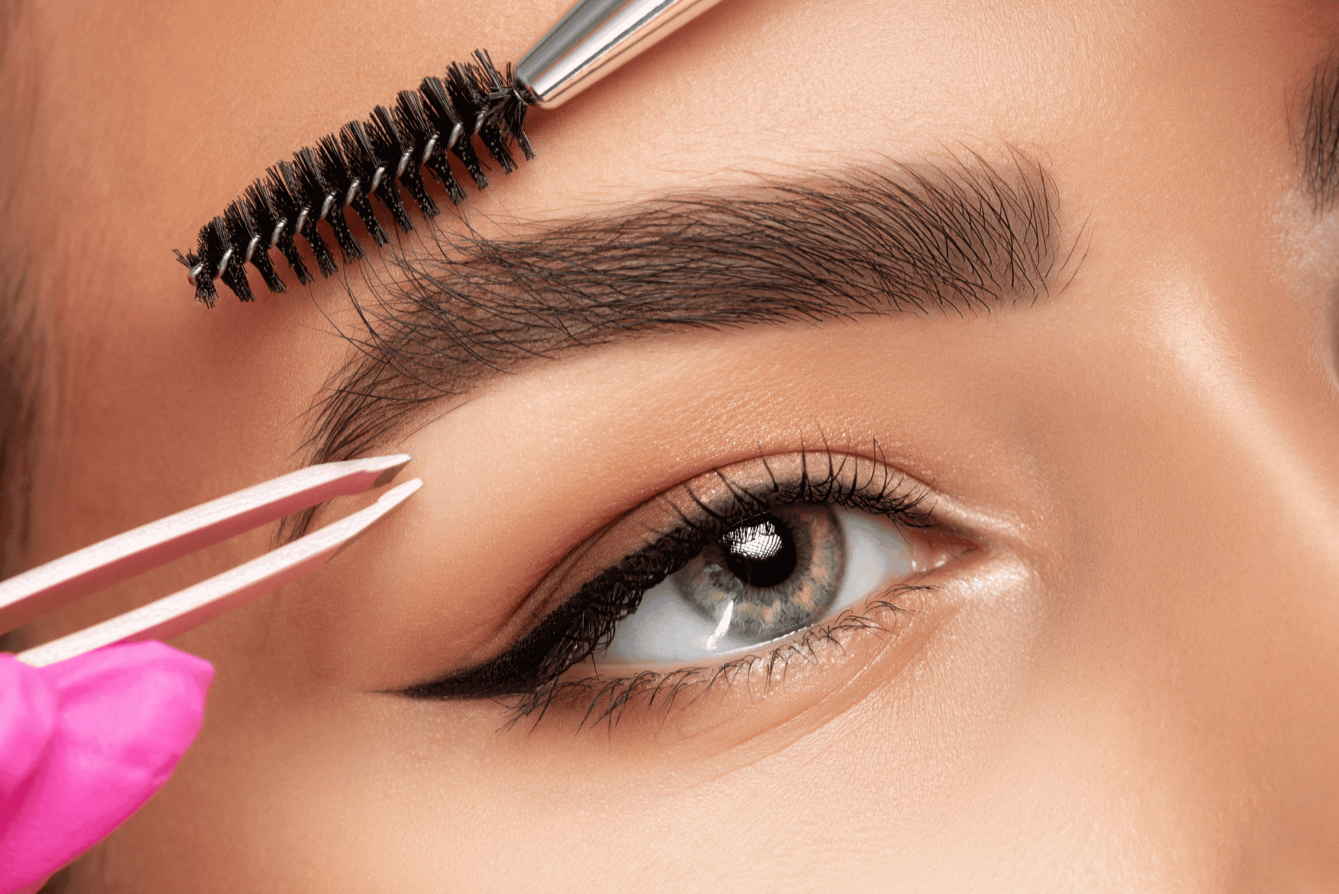 Laminacja brwi - Kasia Grabowska Metamorfoza Maków Mazowiecki