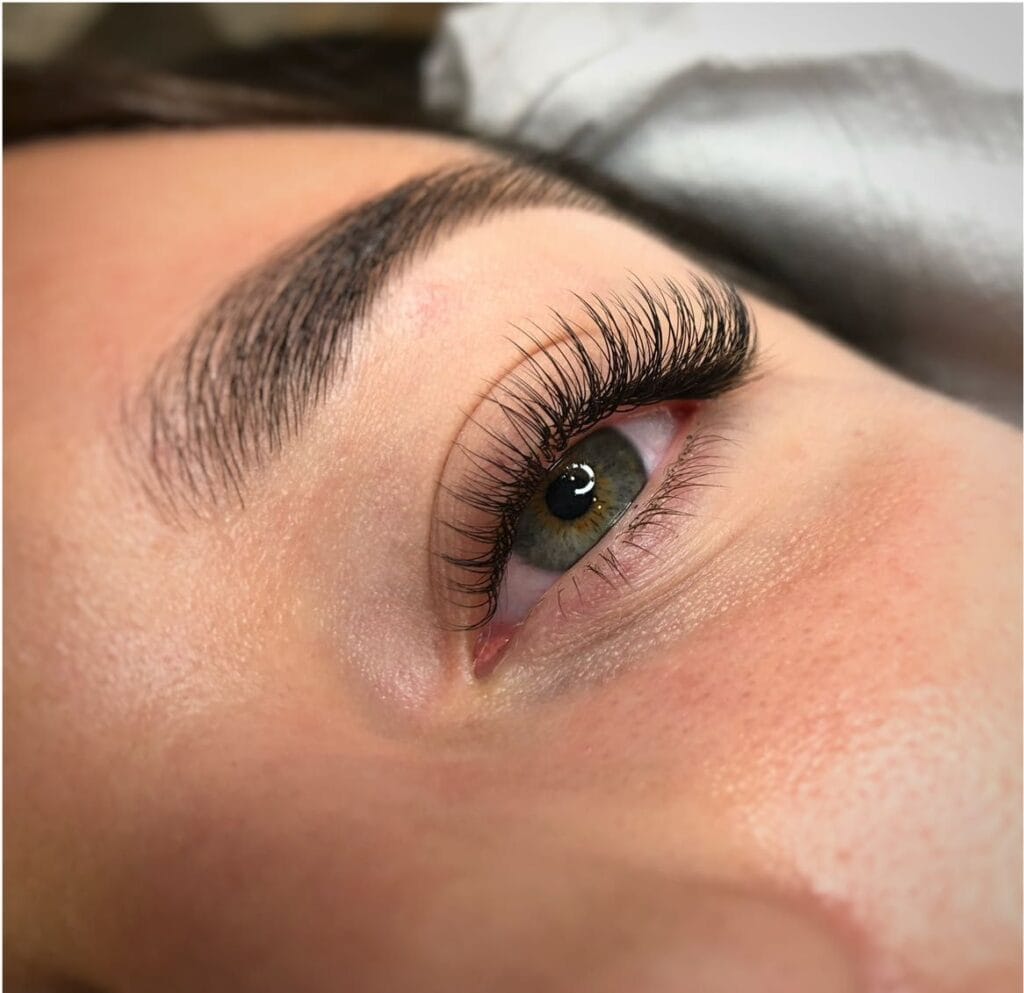 Przedłużanie rzęs Maków Mazowiecki - Kasia Grabowska Metamorfoza